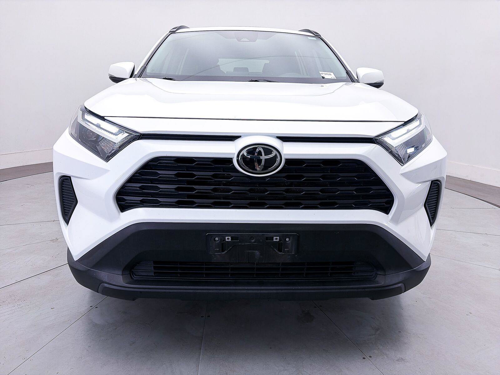 Used 2023 Toyota RAV4 XLE w/ Convenience Package AWD/4WD image 12