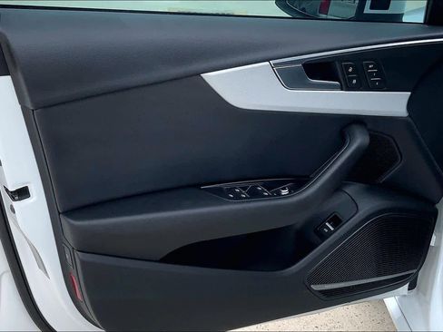 Used 2017 Audi A4 2.0T Prestige image 21