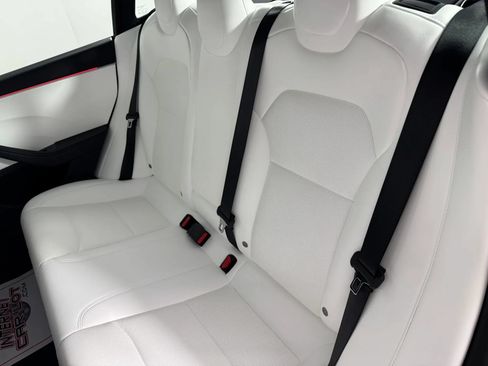 Used 2025 Tesla Model 3 Long Range AWD/4WD image 35