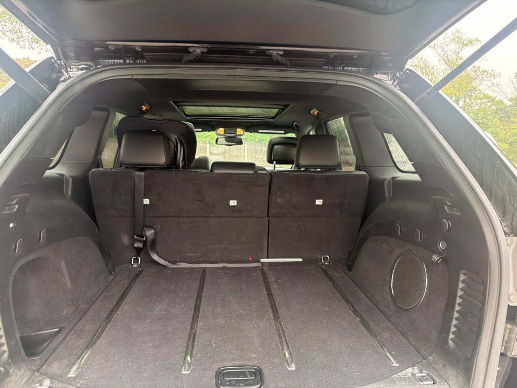 Used 2015 Jeep Grand Cherokee Limited w/ Luxury Group II AWD/4WD image 11