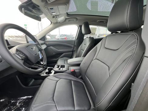 New 2025 Ford Mustang Mach-E Premium image 13