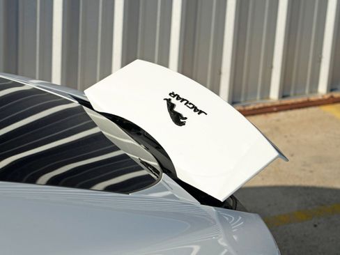 Used 2020 Jaguar F-TYPE R image 63