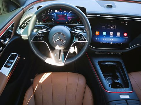 Certified 2026 Mercedes-Benz E 350 Sedan image 11