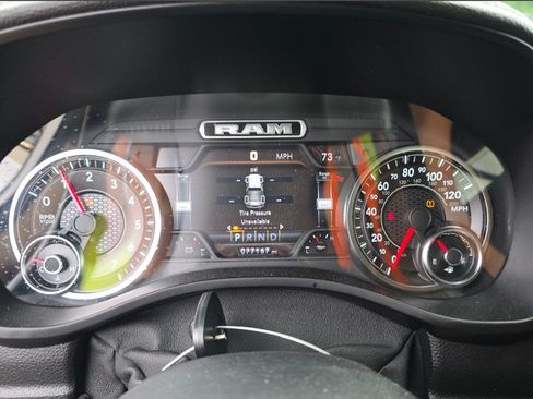 Used 2019 RAM 1500 Laramie RWD image 13