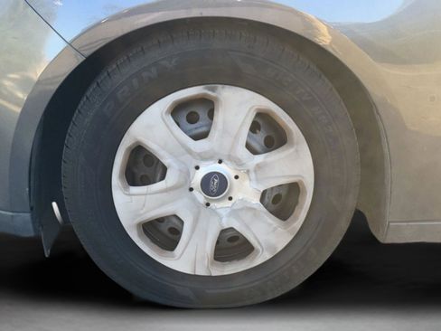 Used 2016 Ford Focus S image 30