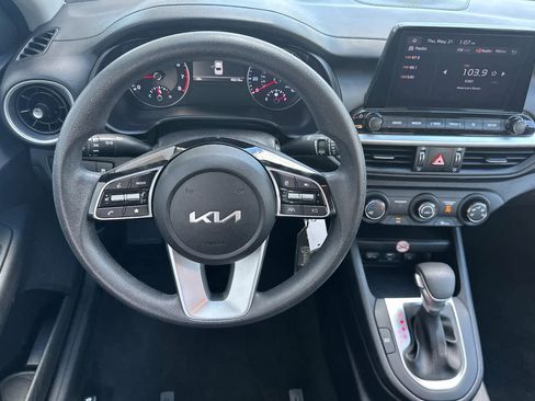 Used 2024 Kia Forte LXS FWD image 14