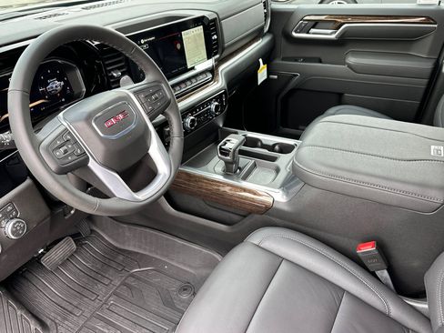 New 2026 GMC Sierra 1500 Elevation w/ Elevation Premium Package image 11