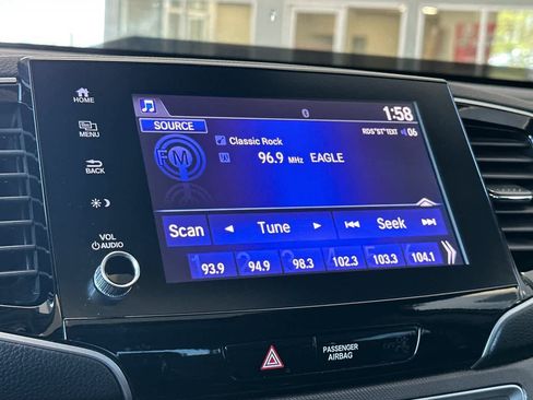 Used 2021 Honda Ridgeline RTL image 19