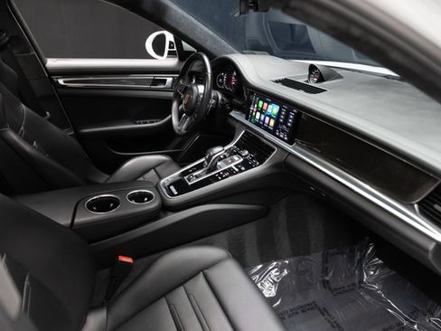 Used 2020 Porsche Panamera GTS w/ Premium Package Plus AWD/4WD image 57