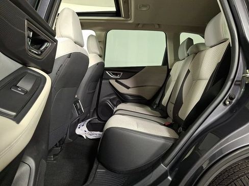 Used 2022 Subaru Forester Premium AWD/4WD image 13