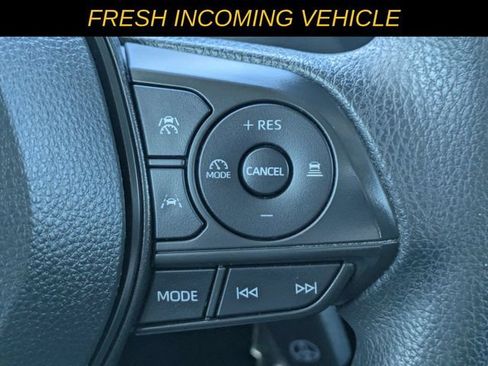 Used 2024 Toyota Corolla LE FWD image 22