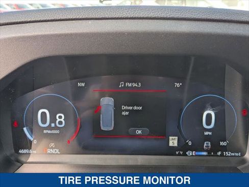 Used 2025 Ford Explorer ST-Line w/ Premium Package image 16