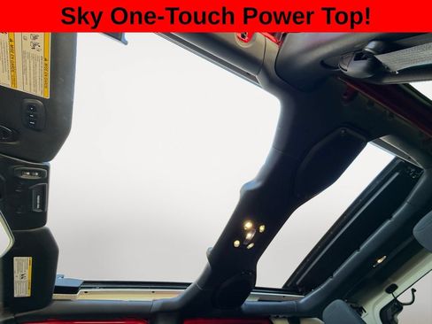 Used 2021 Jeep Wrangler Unlimited Rubicon AWD/4WD image 32