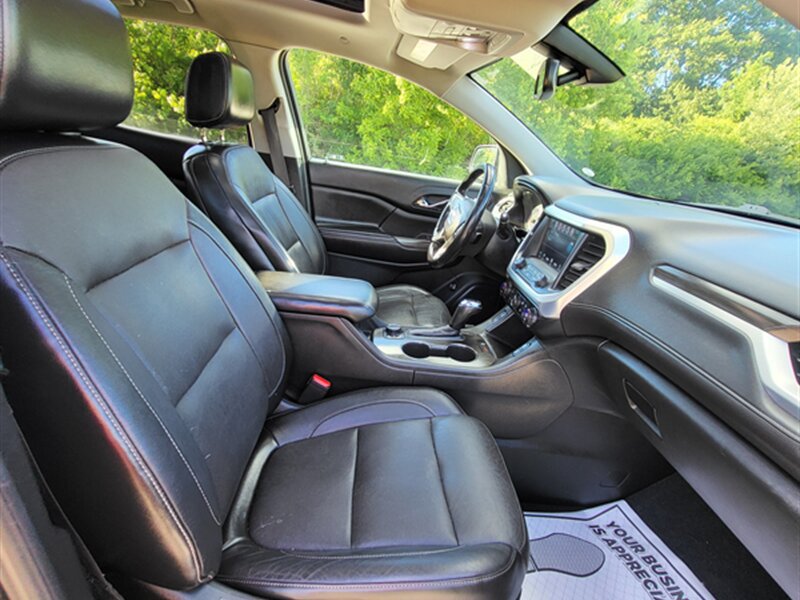 Used 2018 GMC Acadia SLT AWD/4WD image 20