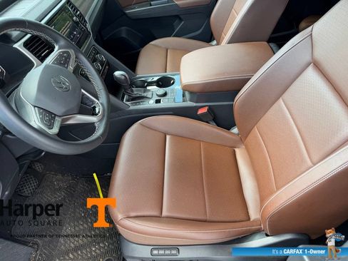 Used 2023 Volkswagen Atlas SEL AWD/4WD image 13