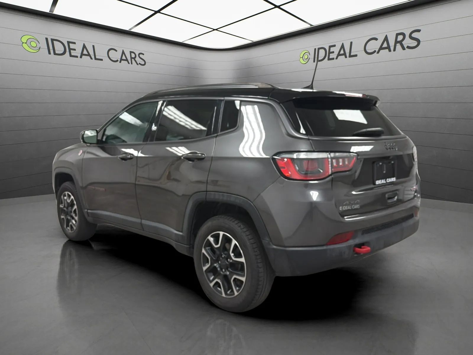 Used 2019 Jeep Compass Trailhawk AWD/4WD image 7