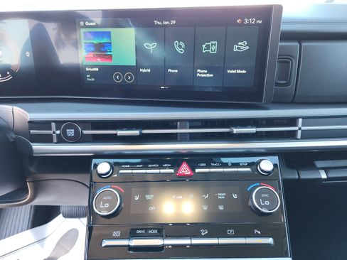 New 2026 Hyundai Santa Fe SEL FWD image 23