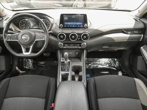 Used 2021 Nissan Sentra SV FWD image 12