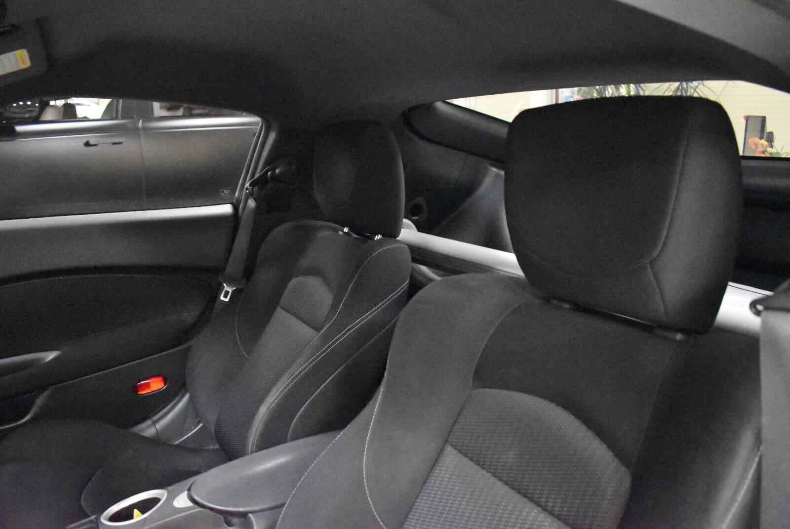 Used 2014 Nissan 370Z Coupe RWD image 12