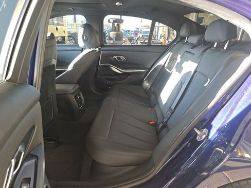 Used 2019 BMW 330i Sedan w/ Convenience Package RWD image 13