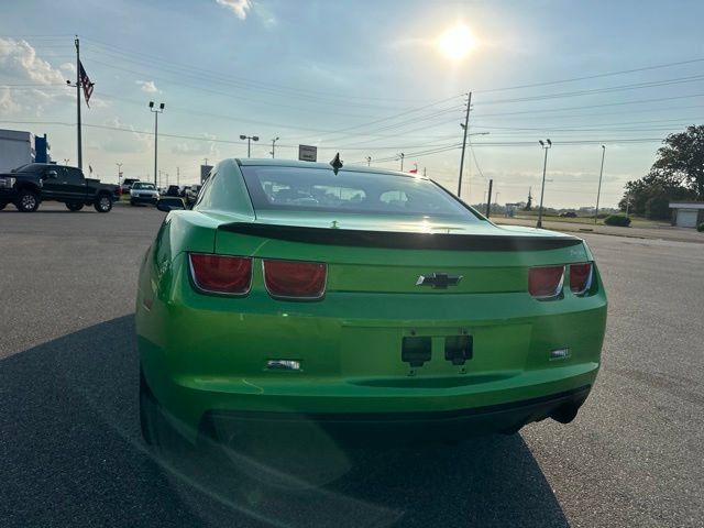 Used 2011 Chevrolet Camaro LS RWD image 18