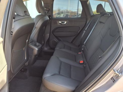 New 2026 Volvo XC60 B5 Plus w/ Climate Package AWD/4WD image 8