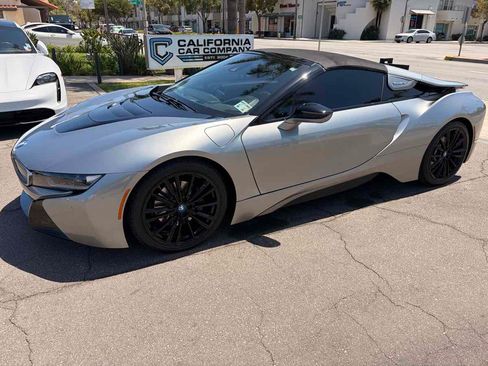 Used 2019 BMW i8 Roadster AWD/4WD image 14