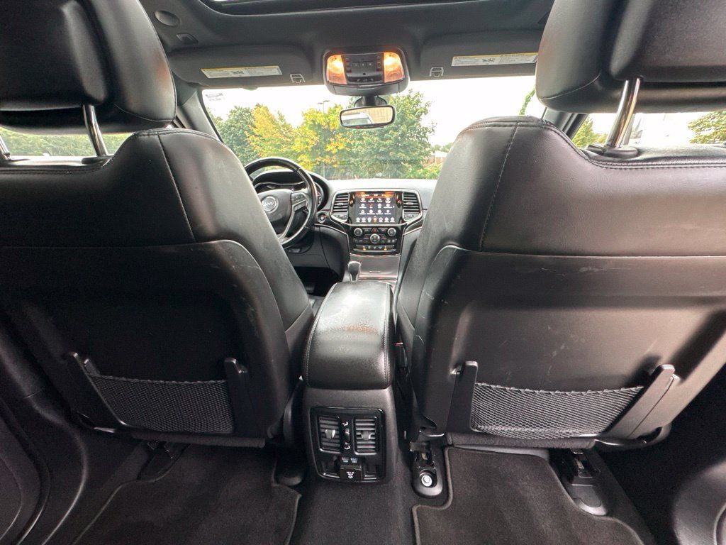 Used 2021 Jeep Grand Cherokee Limited X AWD/4WD image 23