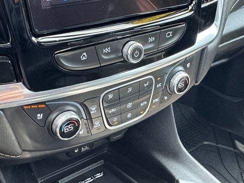 Used 2023 Chevrolet Traverse Premier w/ Redline Edition AWD/4WD image 29