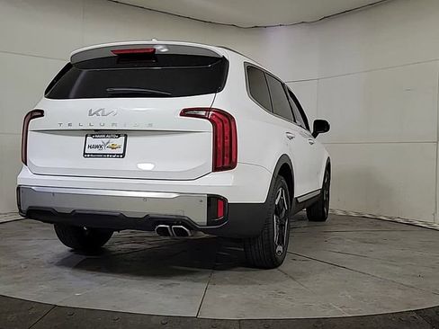 Used 2023 Kia Telluride S w/ S Sunroof Package image 6