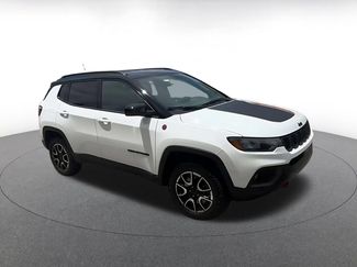 Used 2025 Jeep Compass Trailhawk AWD/4WD video 2
