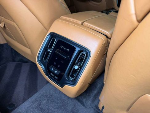 Used 2023 Aston Martin DBX 707 image 15