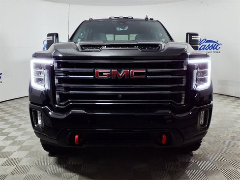 Used 2023 GMC Sierra 2500 AT4 w/ AT4 Premium Plus Package image 3