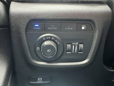 Used 2024 Jeep Grand Cherokee Limited 4xe image 28