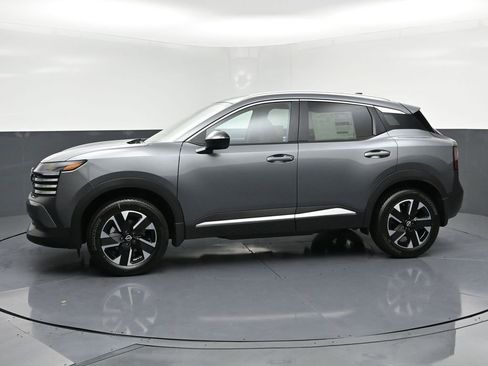 New 2026 Nissan Kicks SV w/ SV Premium Package image 2