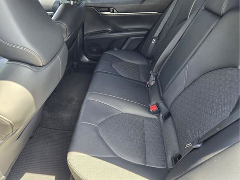 Used 2022 Toyota Camry XSE FWD image 29
