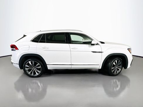 Used 2023 Volkswagen Atlas Cross Sport SEL Premium R-Line AWD/4WD image 8