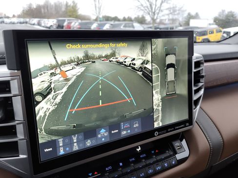 Used 2024 Toyota Tundra 1794 Edition image 4