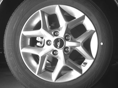 Used 2025 Kia Soul LX w/ LX Technology Package FWD image 18