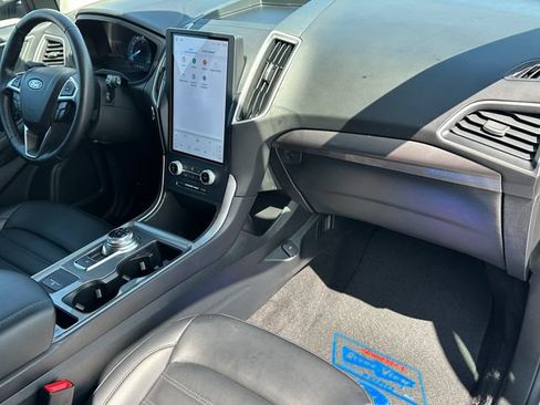 Used 2023 Ford Edge SEL w/ Convenience Package AWD/4WD image 8