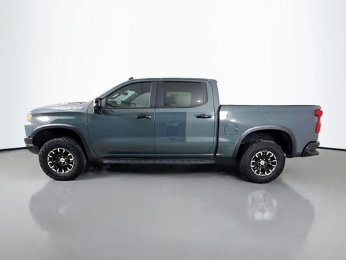 Used 2025 Chevrolet Silverado 1500 ZR2 w/ Technology Package image 4