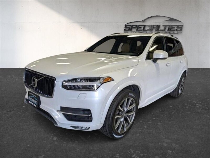 Used 2017 Volvo XC90 T6 Momentum w/ Vision Package AWD/4WD image 5