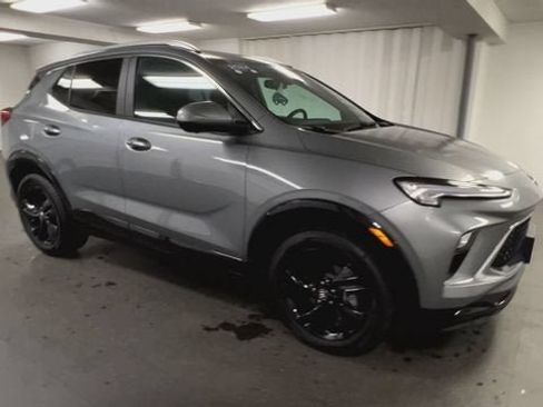Certified 2024 Buick Encore GX Sport Touring w/ Advanced Technology Package FWD image 2