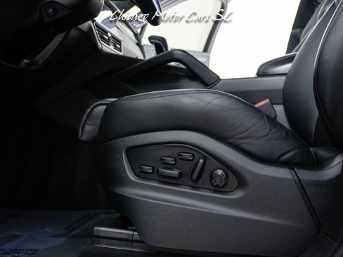 Used 2022 Porsche Cayenne Turbo GT AWD/4WD image 40