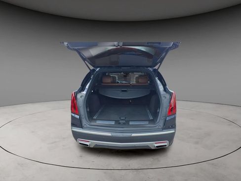 Used 2021 Cadillac XT5 Premium Luxury FWD image 8