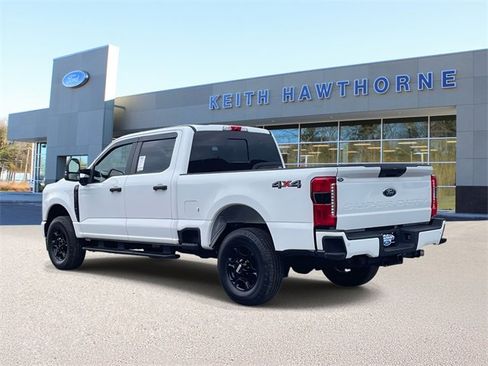 Used 2024 Ford F250 XL w/ STX Appearance Package image 4