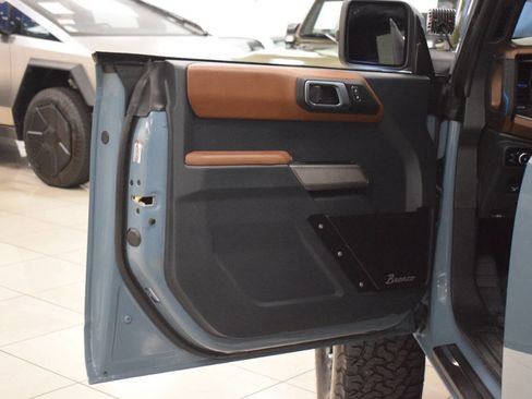Used 2023 Ford Bronco Outer Banks image 29