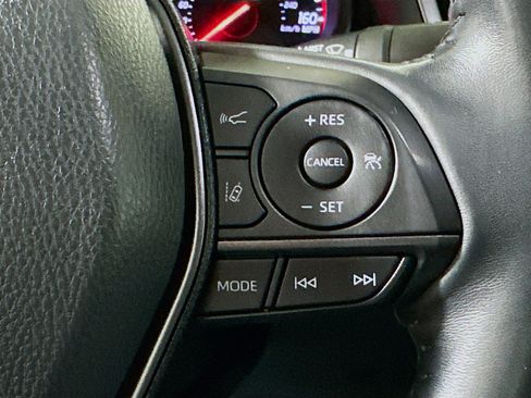 Used 2021 Toyota Camry XSE image 17