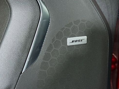 Used 2024 Chevrolet Suburban Premier image 22