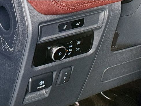 Used 2023 Ford Expedition Max Limited RWD image 10